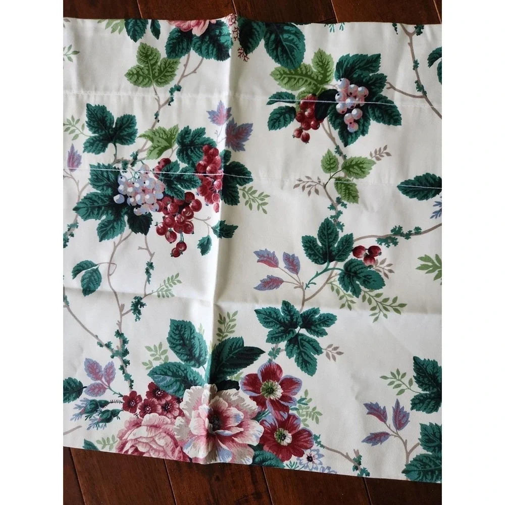 WAVERLY Pleasant Valley‎ Grapes Bold Floral Valance White 17